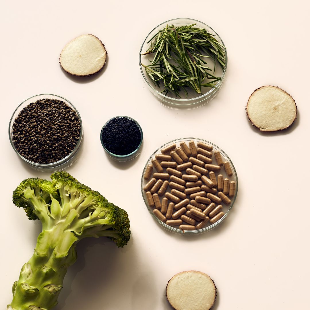 5 Frauenkräuter für hormonelle Balance